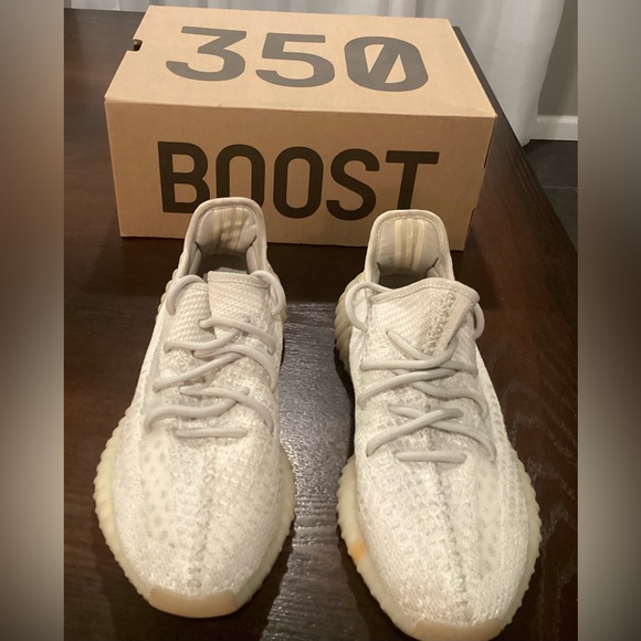 Adidas YEEZY BOOST 350 V2 Light - Picture 1 of 12